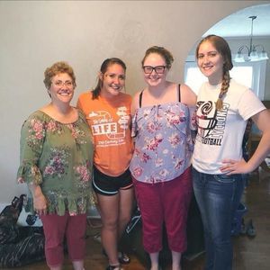 Meet your Posher, Sydney